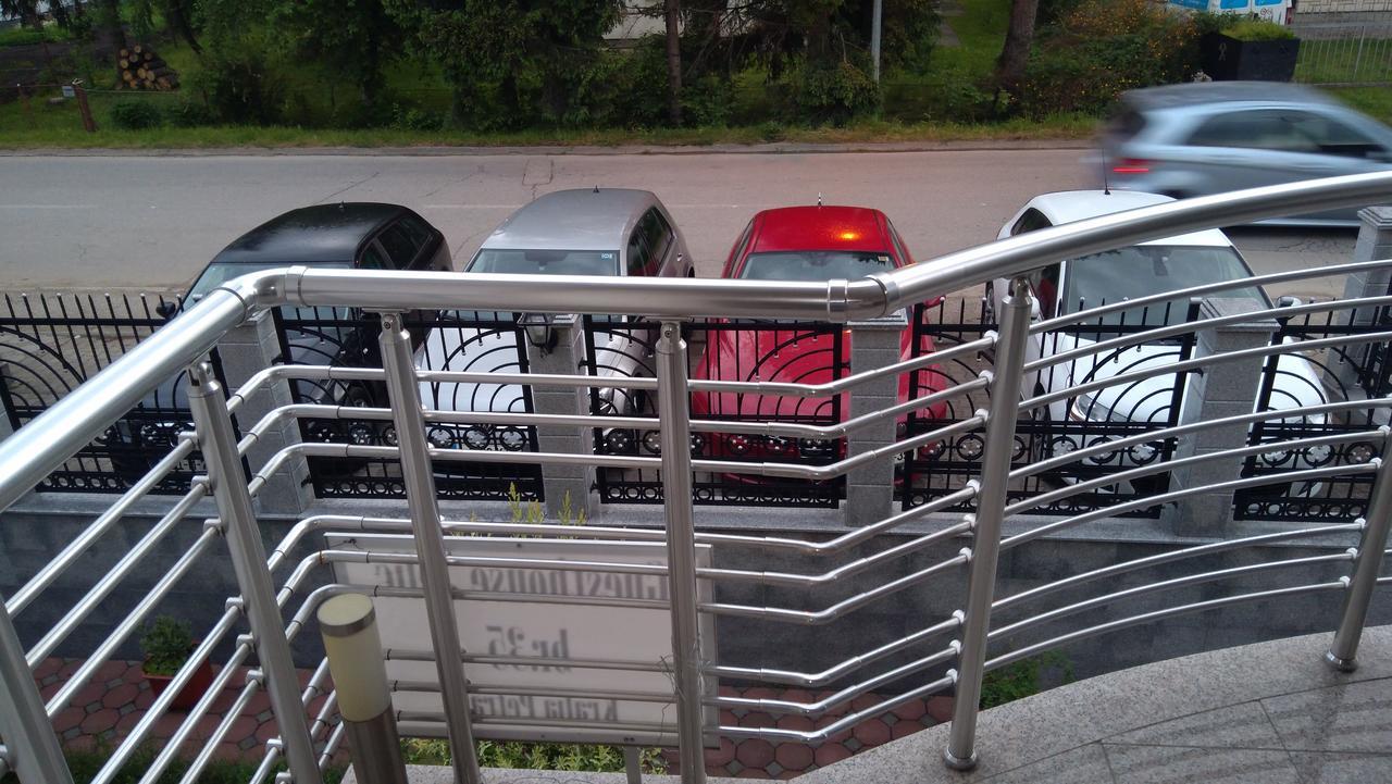Guesthouse Jelic Teslić Exteriör bild