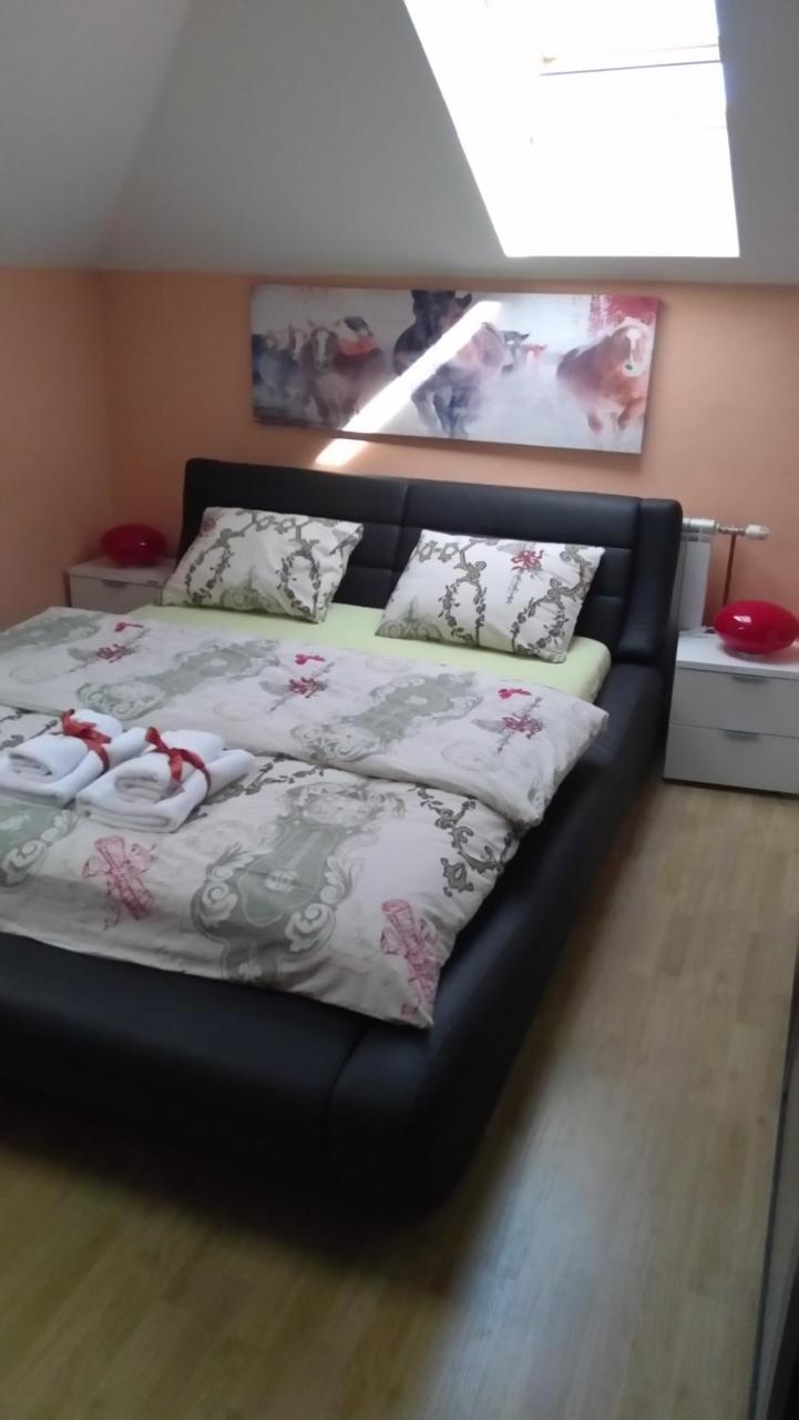Guesthouse Jelic Teslić Exteriör bild