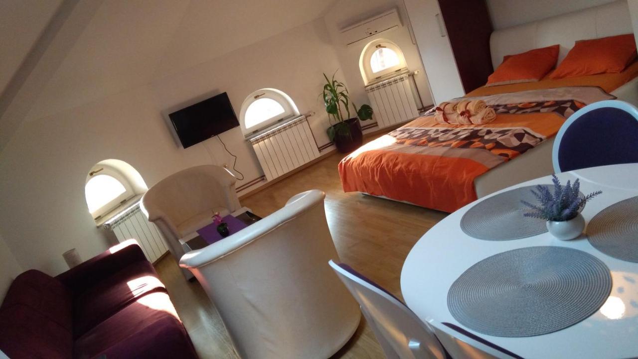 Guesthouse Jelic Teslić Exteriör bild